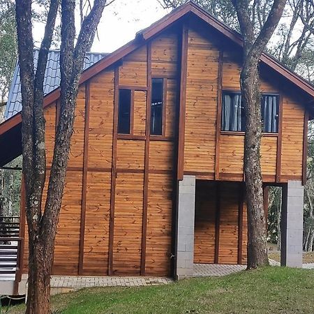 Chale Em Frente Ao Zoologico Villa Curitiba Eksteriør billede