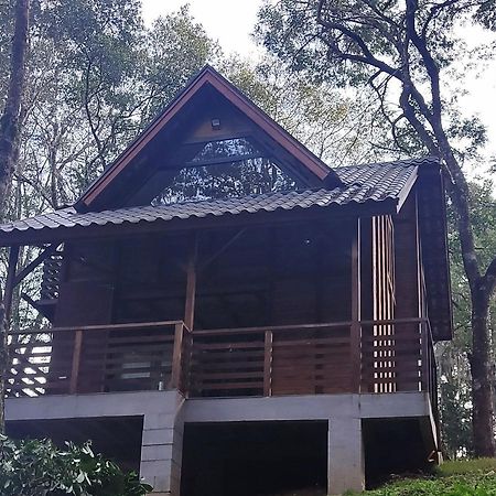 Chale Em Frente Ao Zoologico Villa Curitiba Eksteriør billede