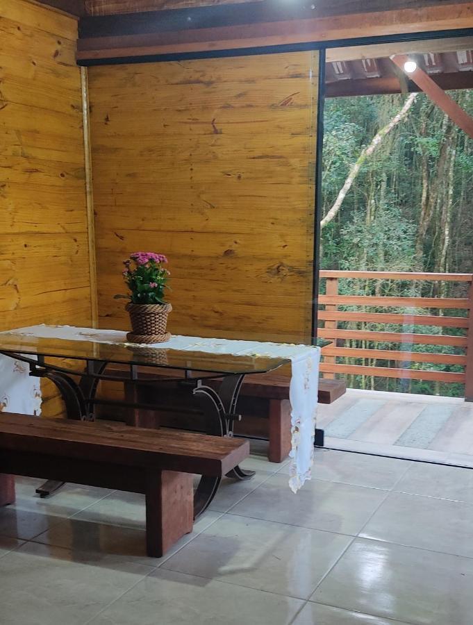 Chale Em Frente Ao Zoologico Villa Curitiba Eksteriør billede